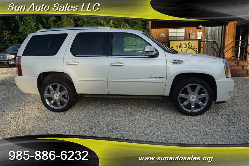 Used 2014 Cadillac Escalade Premium RWD image 50