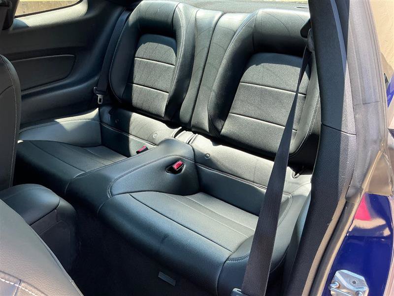Used 2015 Ford Mustang Premium RWD image 30