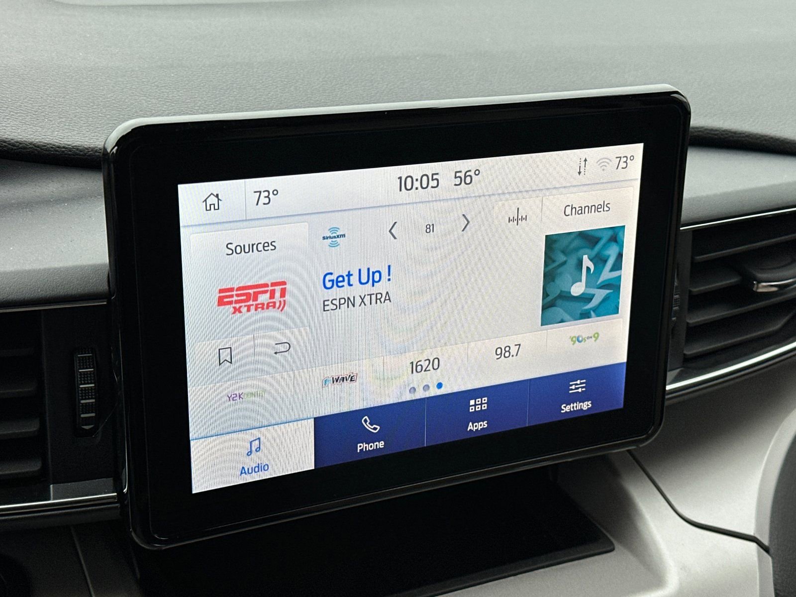 Used 2024 Ford Explorer XLT w/ Equipment Group 202A image 21