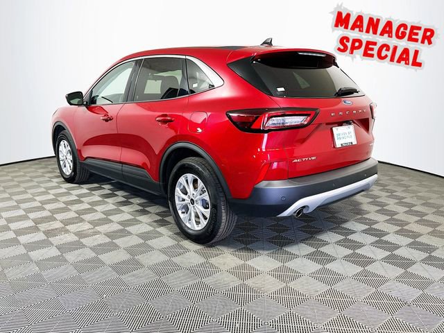 Used 2023 Ford Escape Active w/ Tech Pack #2 AWD/4WD image 6