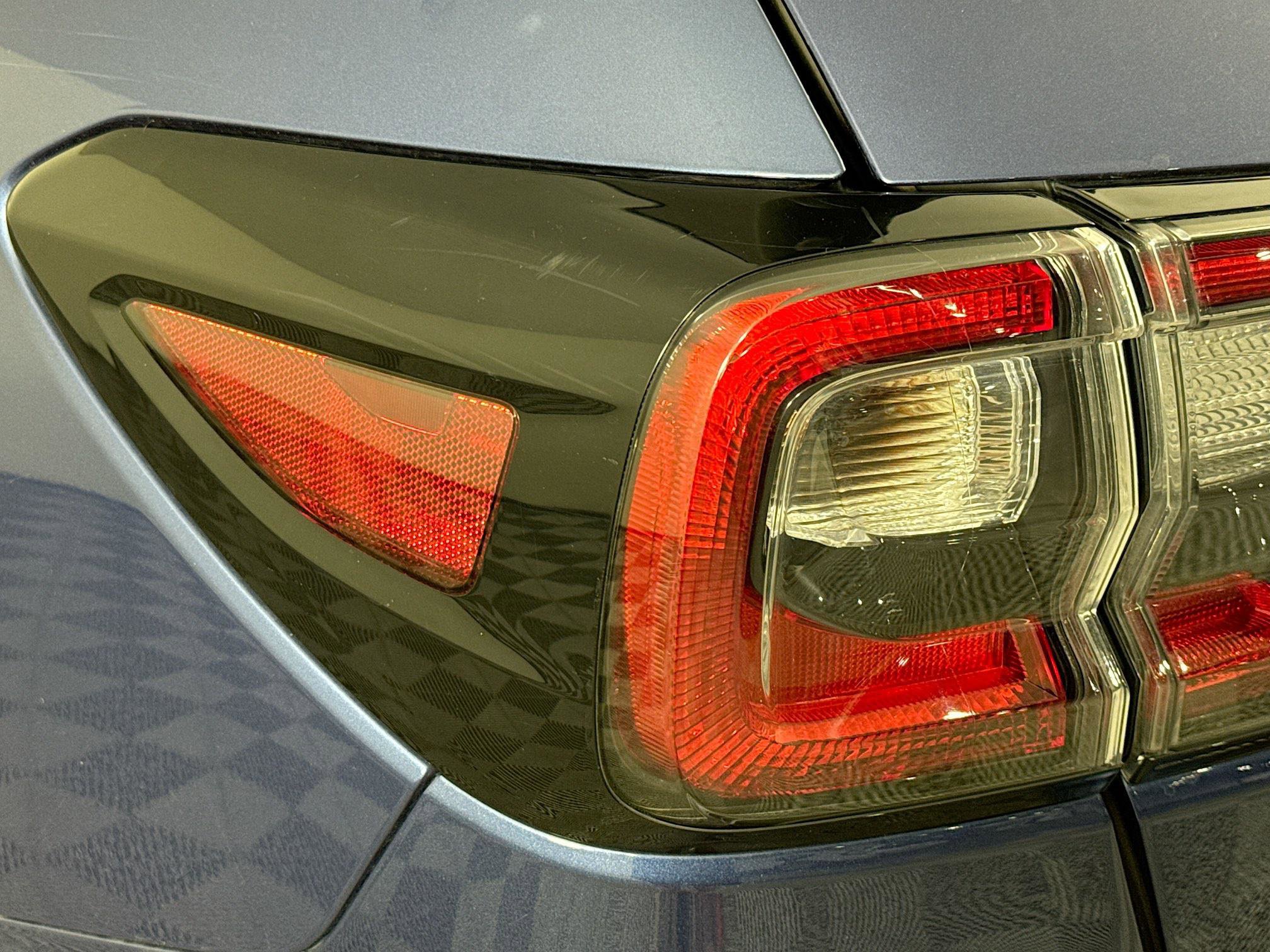 Used 2021 Subaru Outback Limited XT image 38