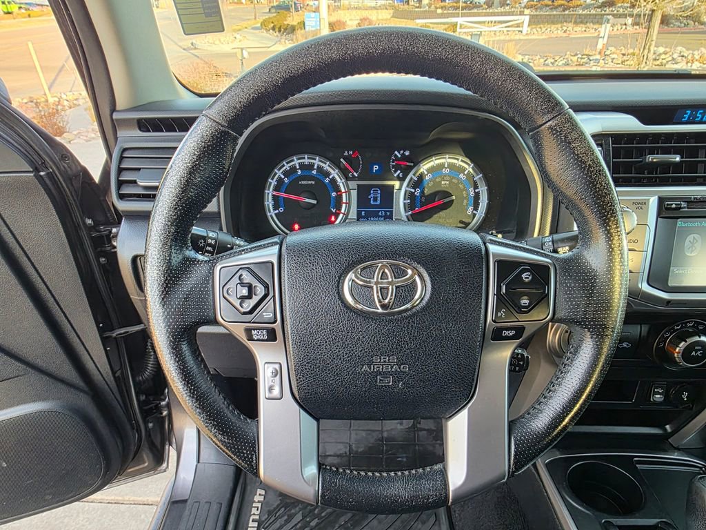 Used 2015 Toyota 4Runner SR5 image 9