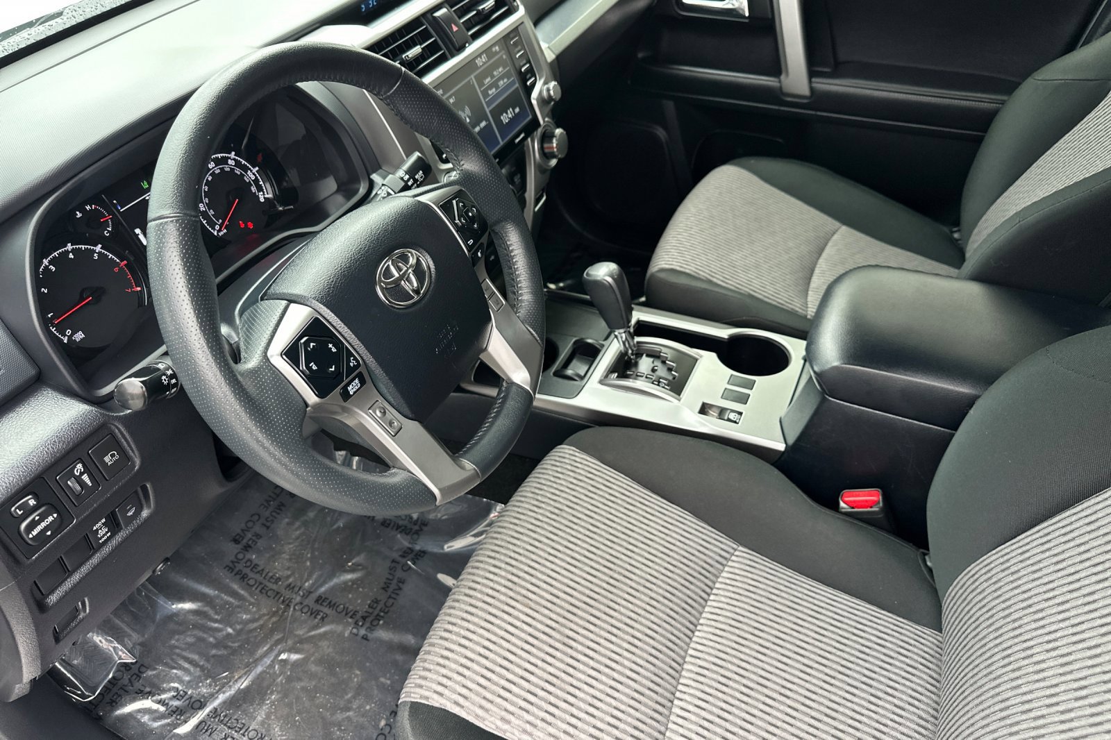 Used 2024 Toyota 4Runner SR5 RWD image 10