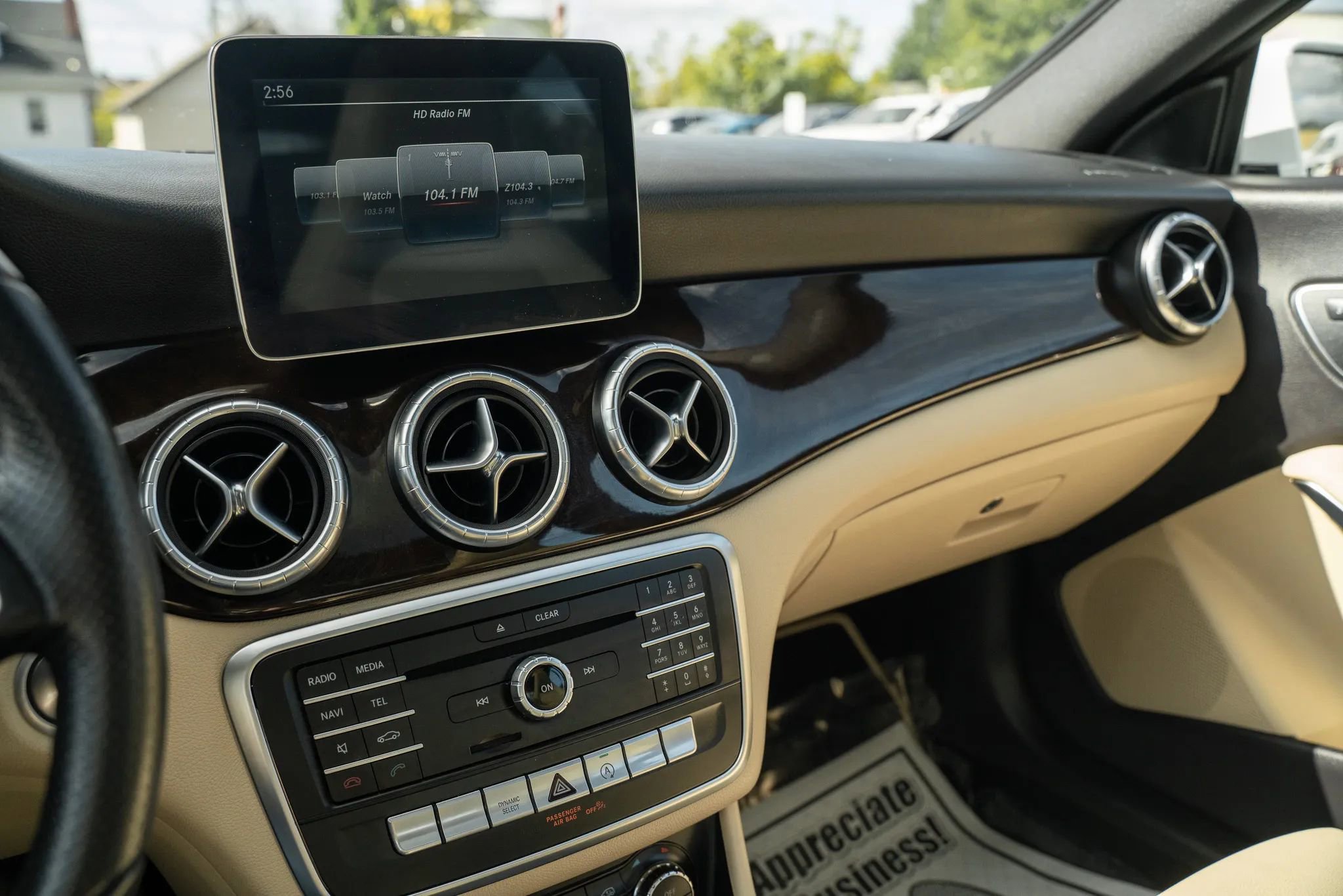 Used 2018 Mercedes-Benz CLA 250 image 20