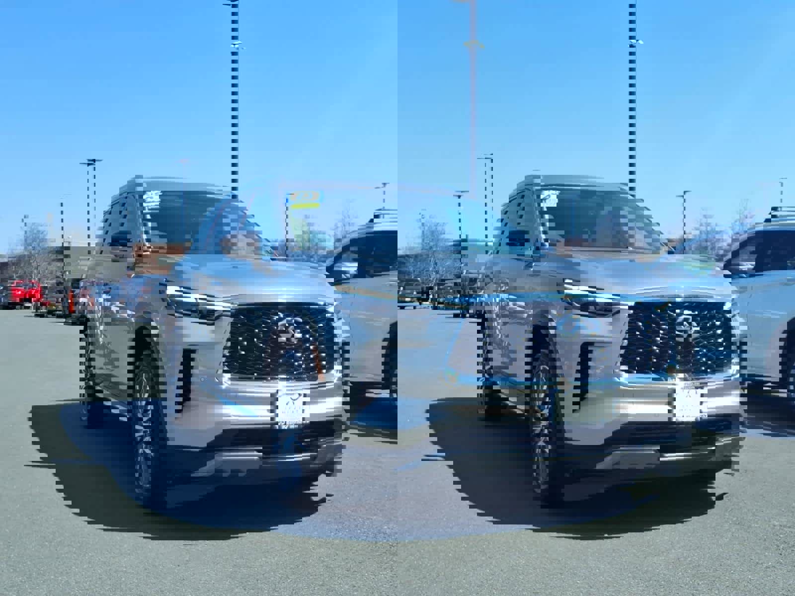 Certified 2023 INFINITI QX60 Sensory w/ Cargo Package AWD/4WD image 3