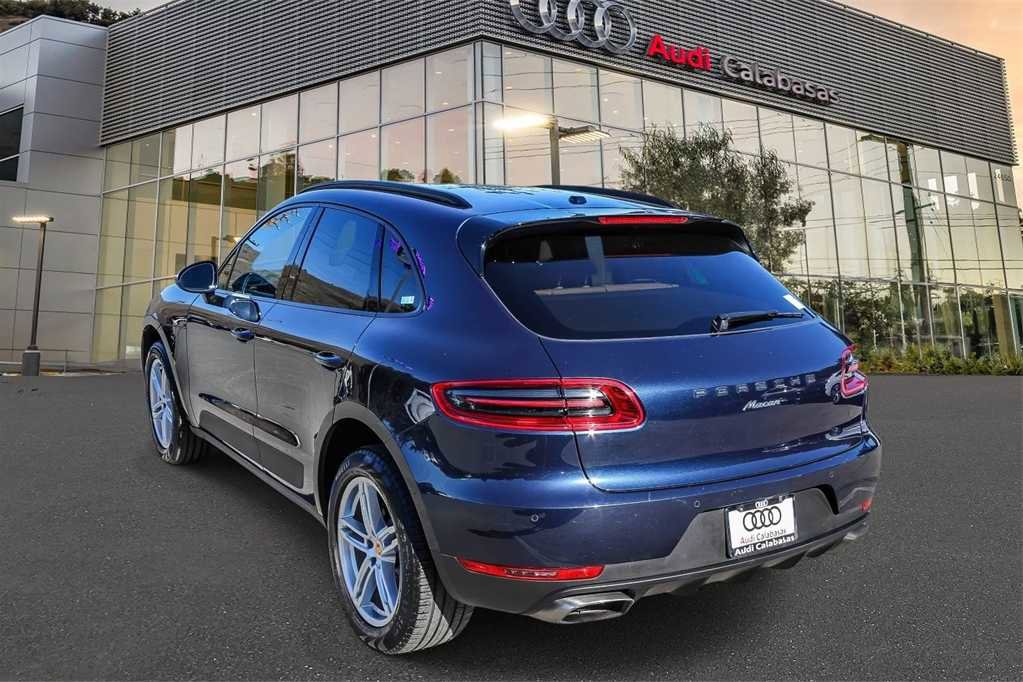 Used 2018 Porsche Macan image 2