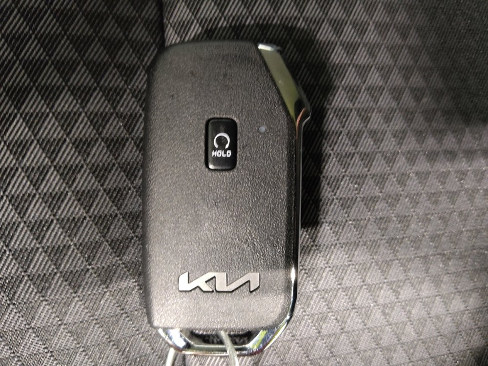 Used 2025 Kia Soul S image 32