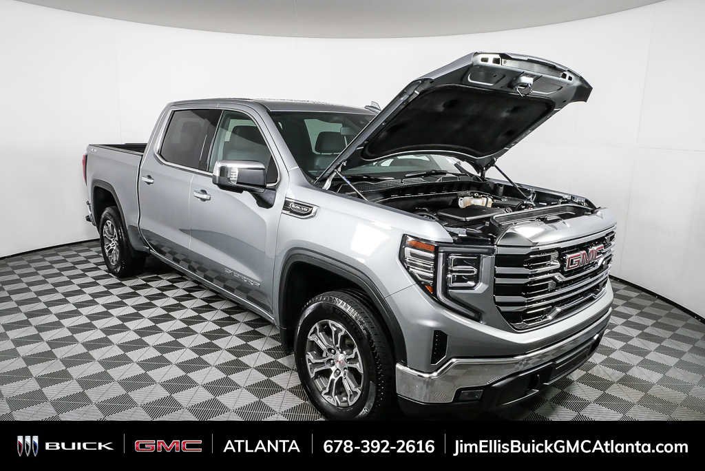 Used 2025 GMC Sierra 1500 SLT AWD/4WD image 31