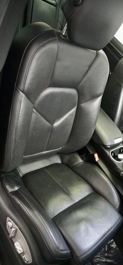 Used 2013 Porsche Cayenne S AWD/4WD image 9