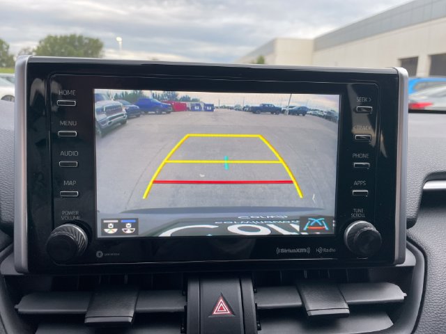 Used 2021 Toyota RAV4 XLE w/ Convenience Package AWD/4WD image 15