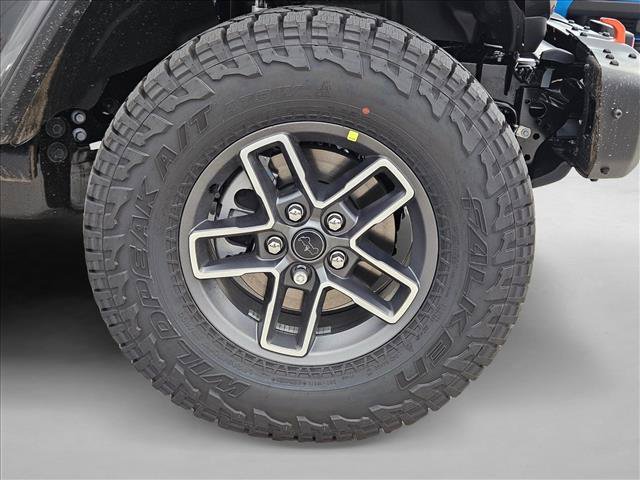 New 2026 Jeep Gladiator Mojave AWD/4WD image 10