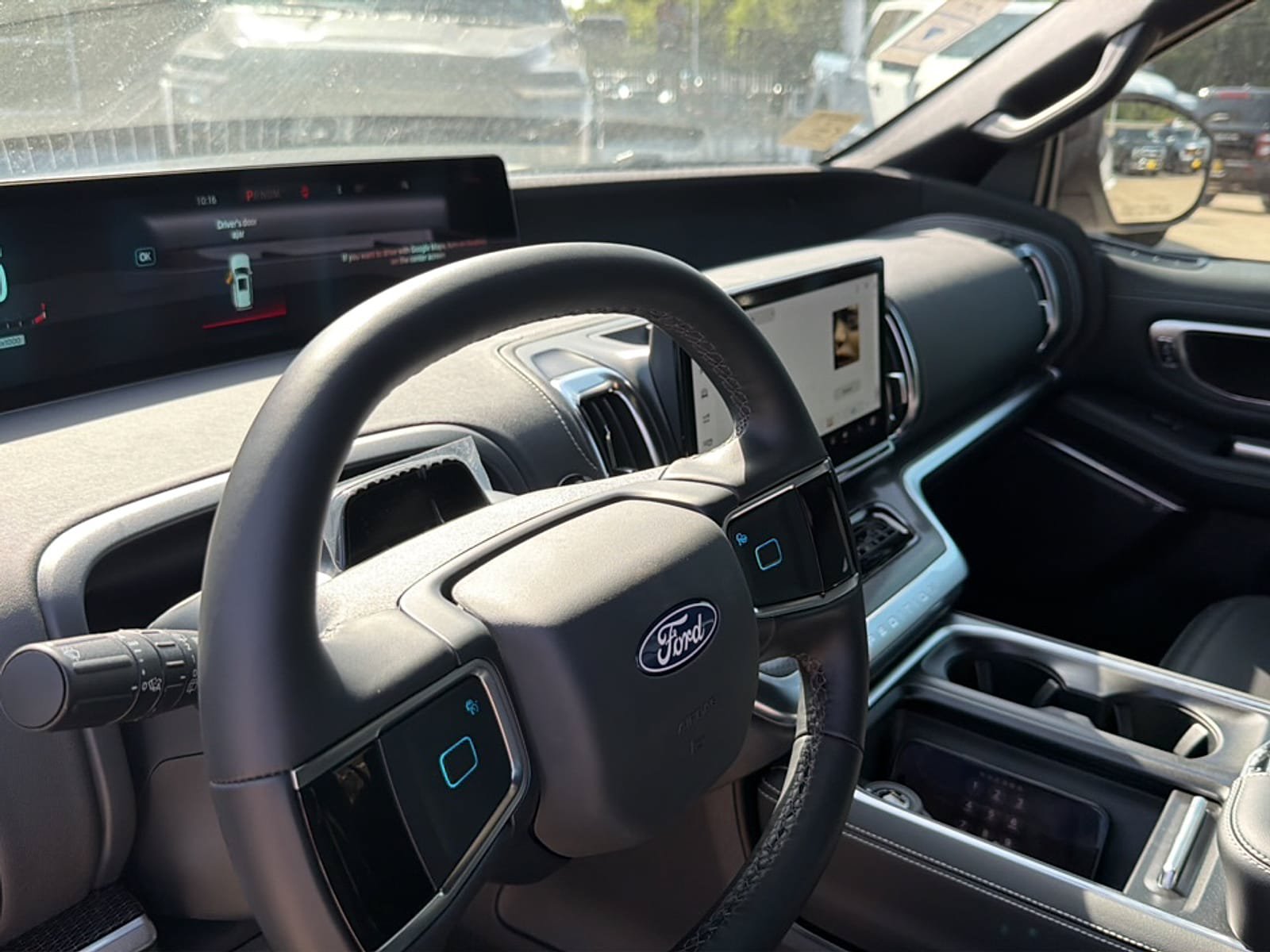 New 2027 Ford Expedition Platinum w/ Stealth Appearance Package AWD/4WD image 21