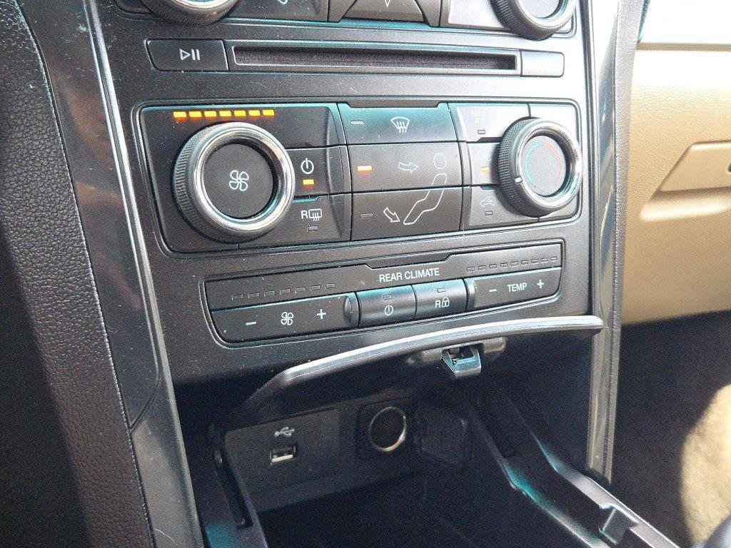 Used 2017 Ford Explorer 4WD image 23