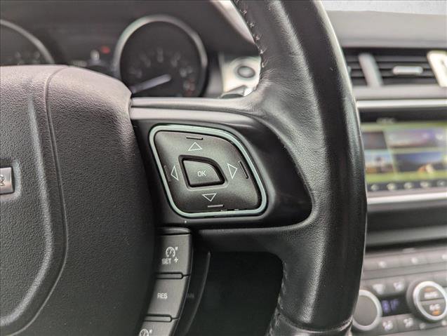 Used 2017 Land Rover Range Rover Evoque SE AWD/4WD image 14