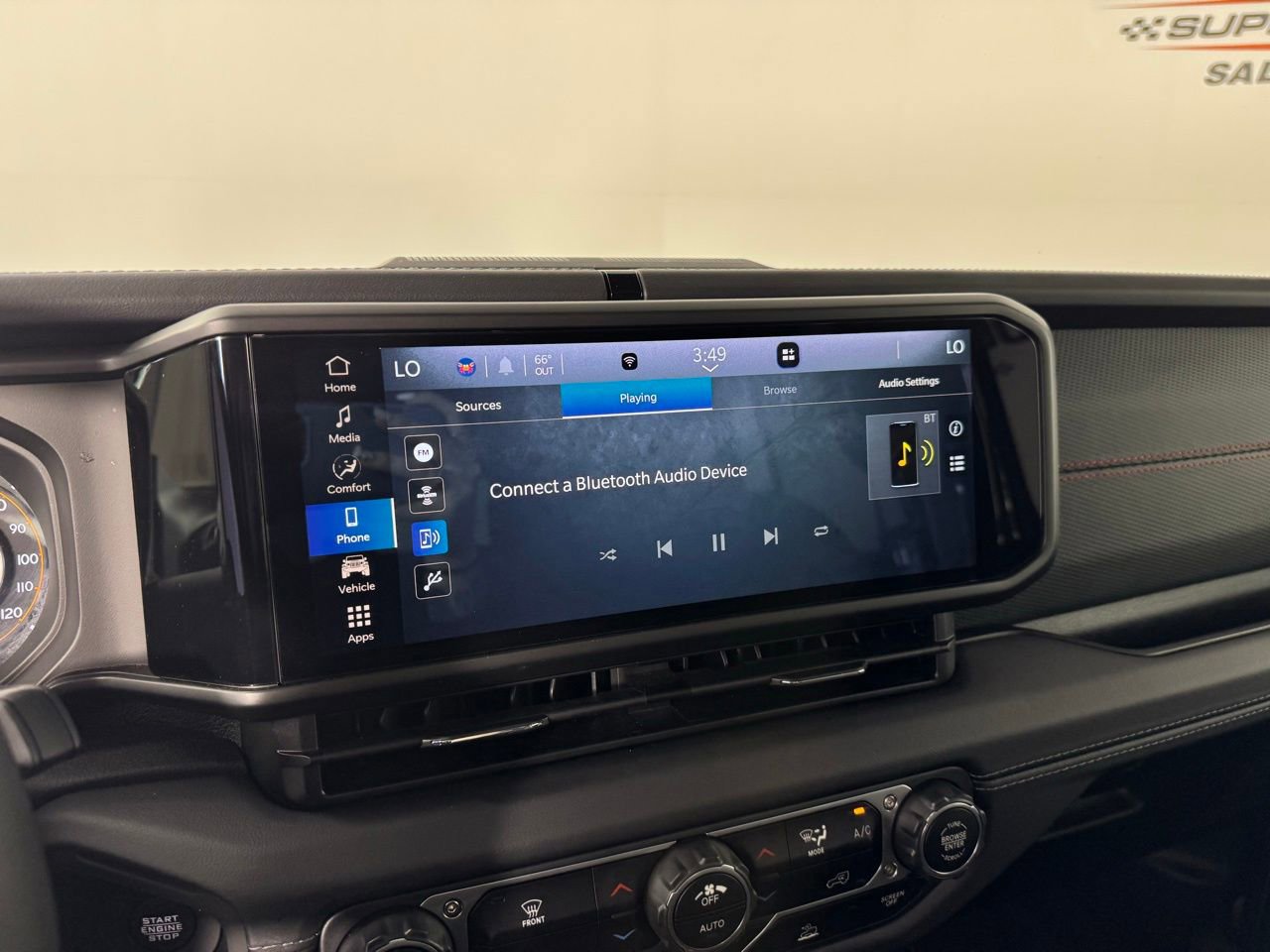 Used 2025 Jeep Wrangler Unlimited Rubicon image 18