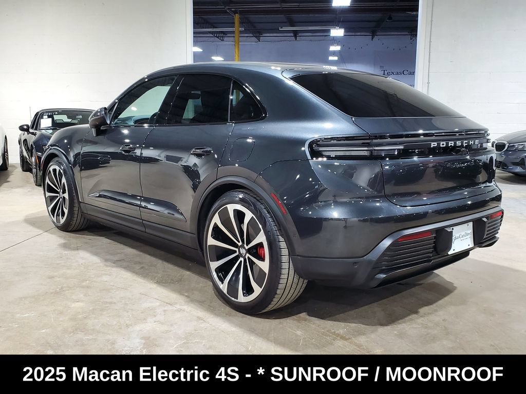 Used 2025 Porsche Macan 4S Electric AWD/4WD image 12