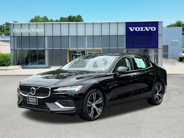 Certified 2022 Volvo S60 T8 Inscription w/ Advanced Package