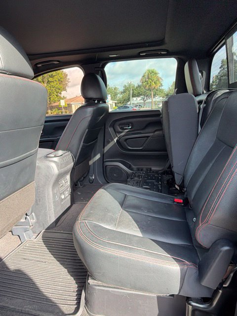 Used 2021 Nissan Titan PRO-4X w/ Pro-4x Convenience Package AWD/4WD image 9