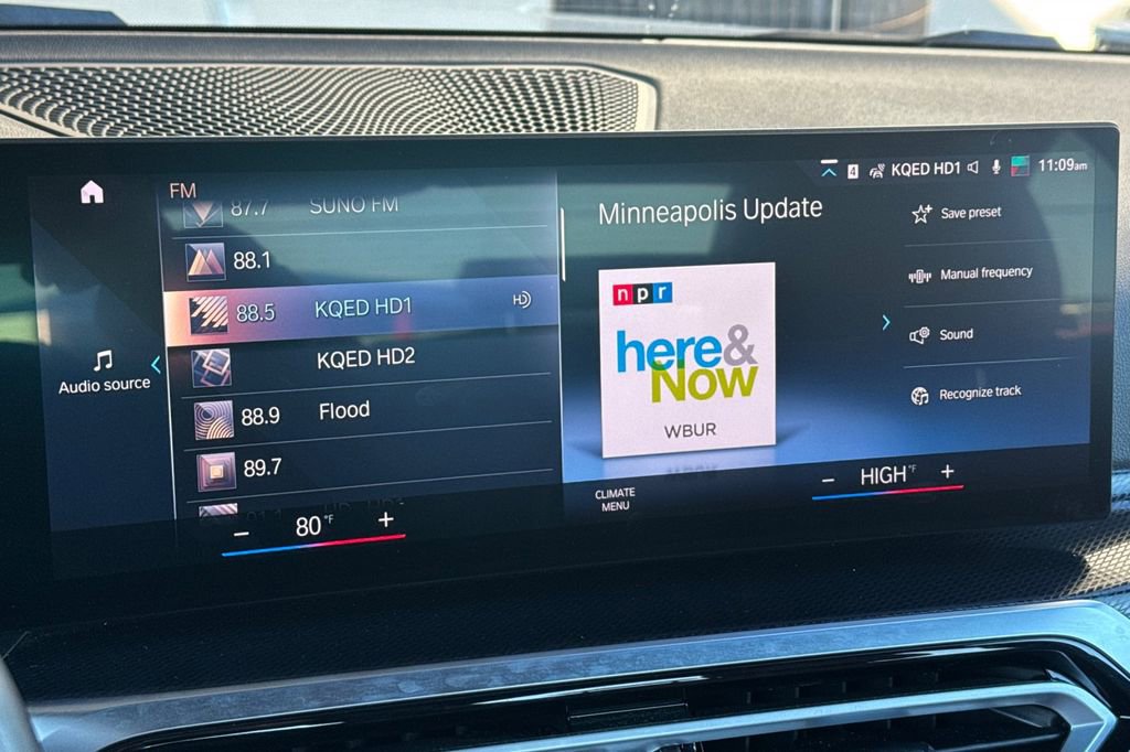 Used 2023 BMW 230i Coupe w/ M Sport Package image 15