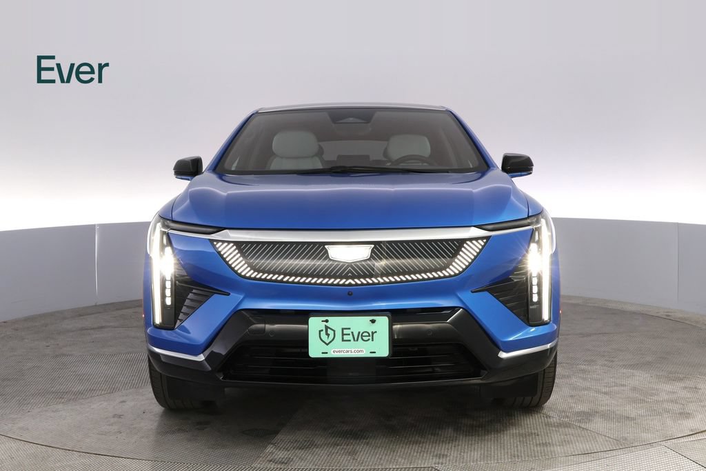 Used 2025 Cadillac Optiq Luxury 1 AWD/4WD image 12