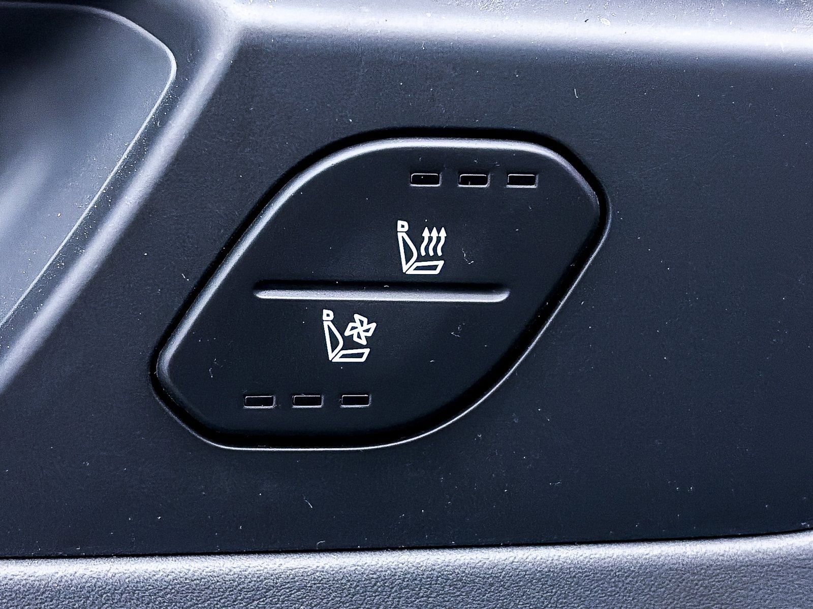 Used 2024 Kia EV9 Light Long Range image 21