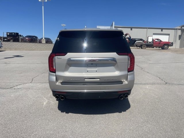 Used 2023 GMC Yukon Denali image 6