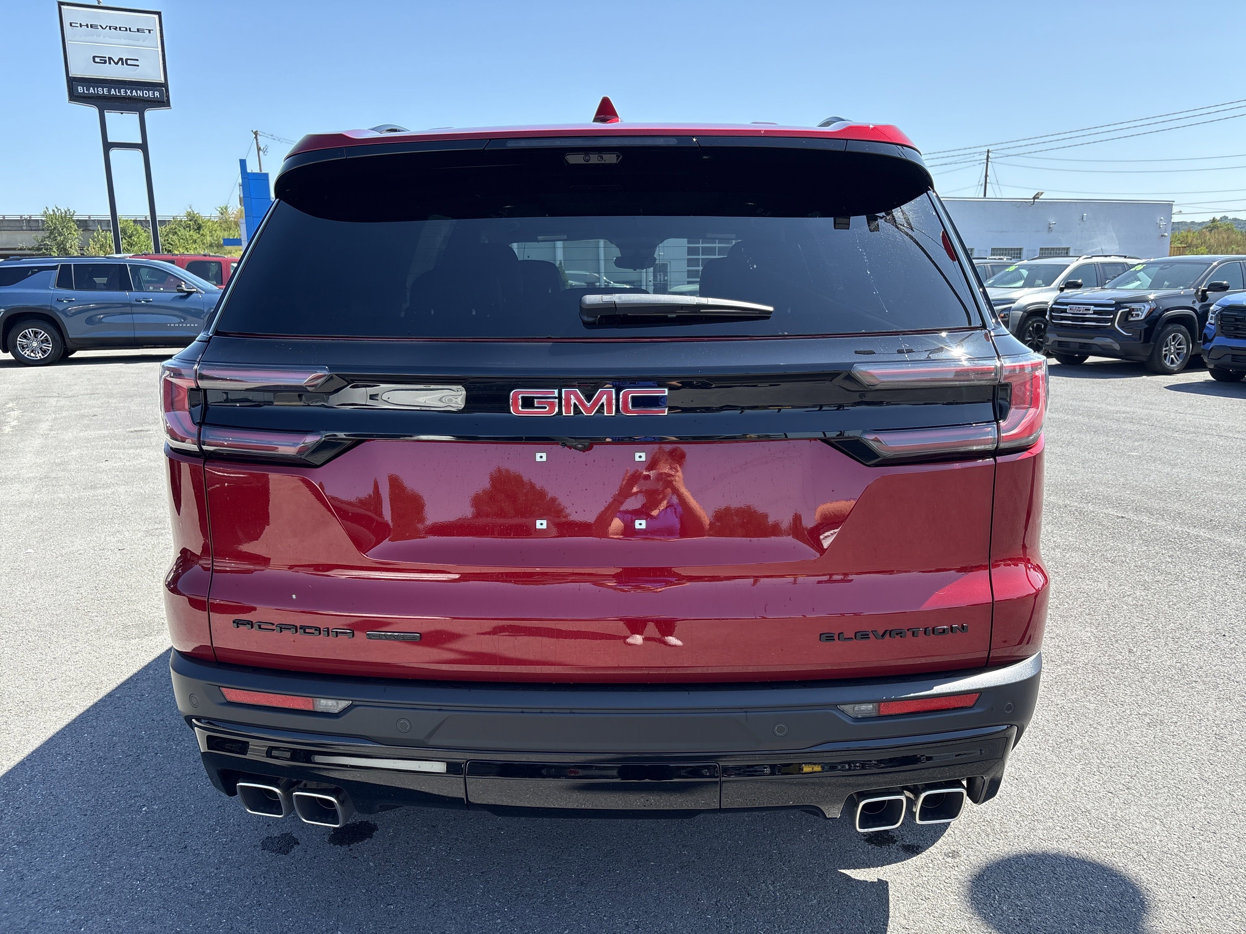 New 2026 GMC Acadia Elevation w/ Black Edition image 4