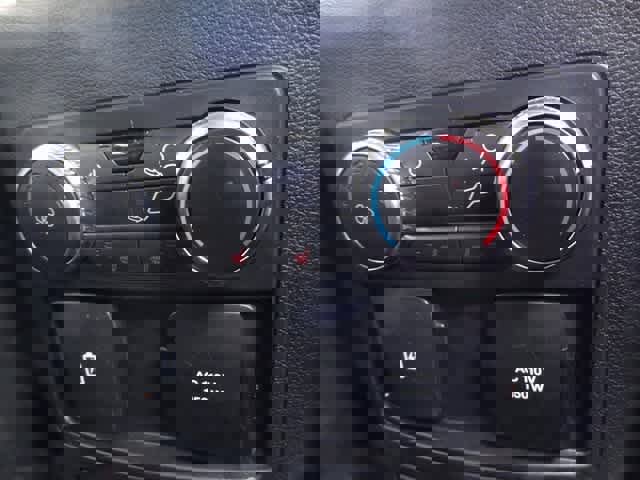 Used 2022 Ford Explorer Limited w/ Equipment Group 301A image 24