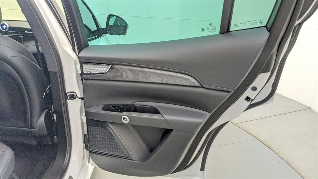 New 2024 Maserati Grecale GT image 50