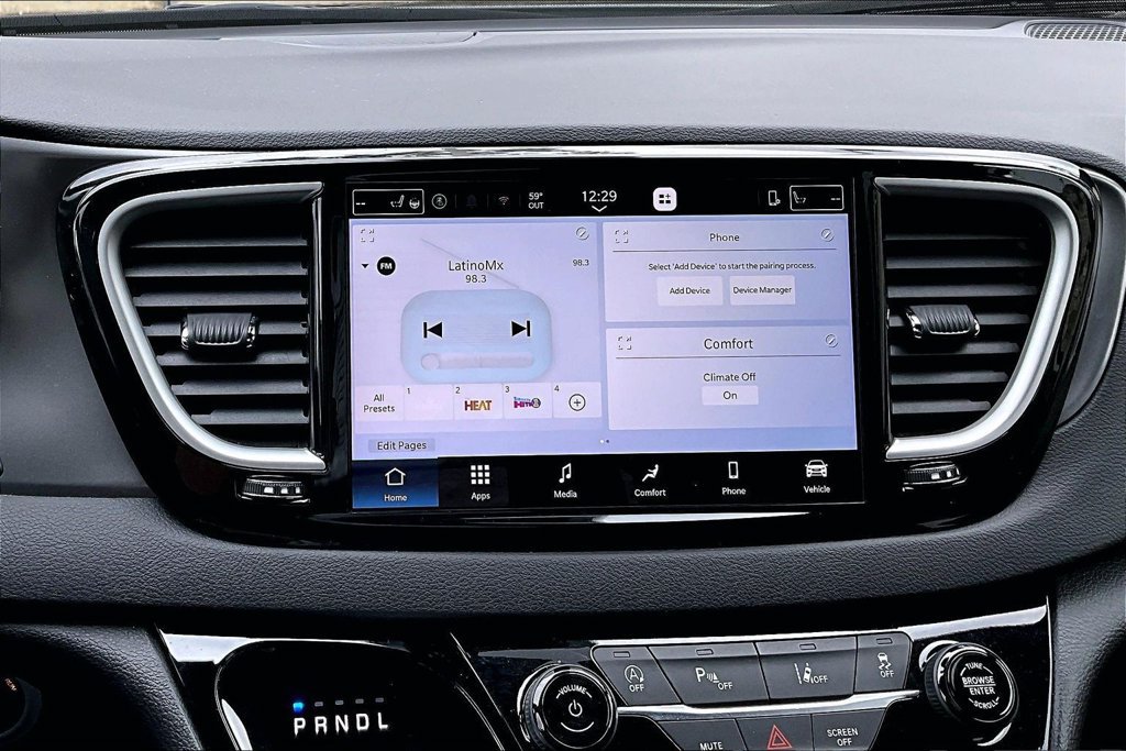 Certified 2026 Chrysler Pacifica Select w/ S Appearance Package FWD image 10
