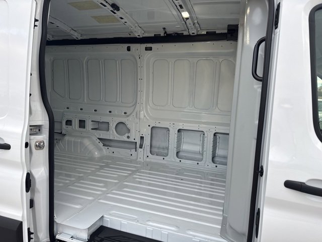 New 2026 Ford Transit 250 148 Medium Roof image 14