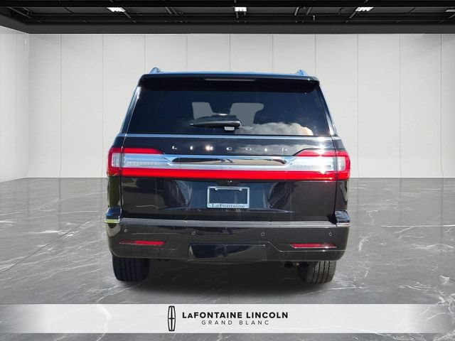 Certified 2020 Lincoln Navigator L Reserve w/ Luxury Package AWD/4WD image 4