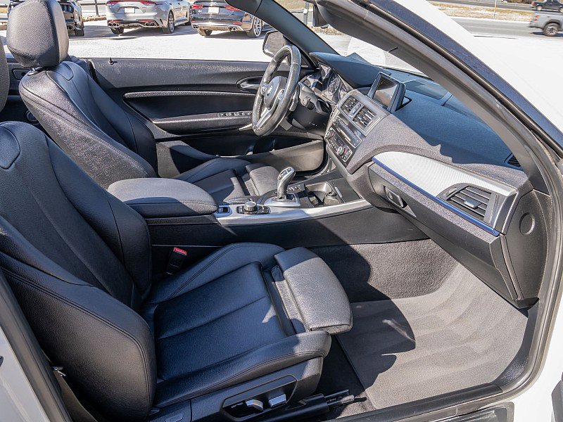 Used 2016 BMW 228i Convertible image 20