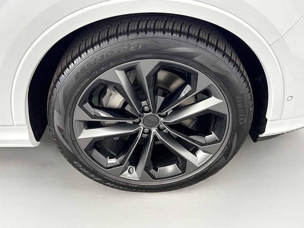 Used 2026 Audi Q7 3.0T Premium Plus w/ Premium Plus Package AWD/4WD image 31