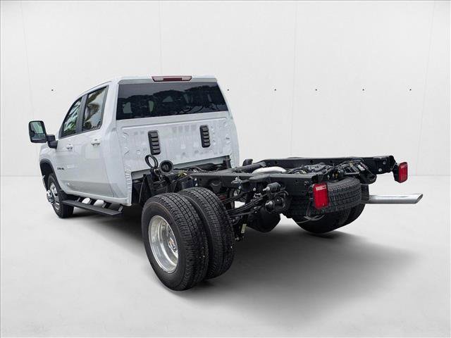 New 2025 Chevrolet Silverado 3500 LT w/ Convenience Package image 6