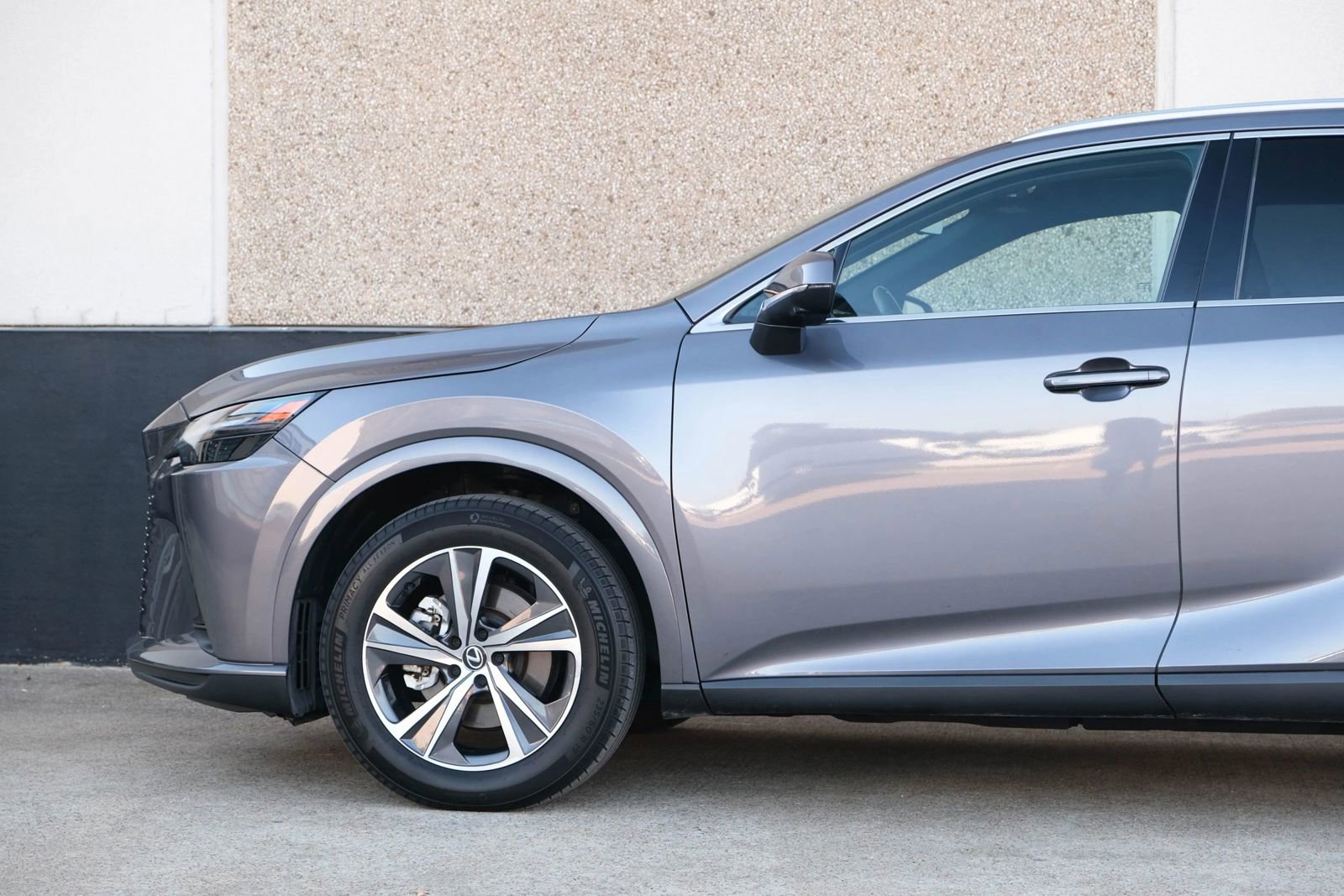 Used 2023 Lexus RX 350 Premium FWD image 7