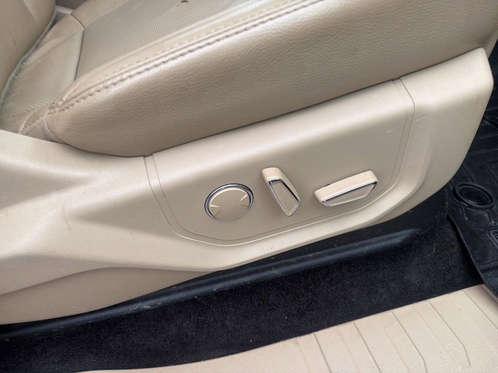 Used 2017 Ford F150 Lariat image 23