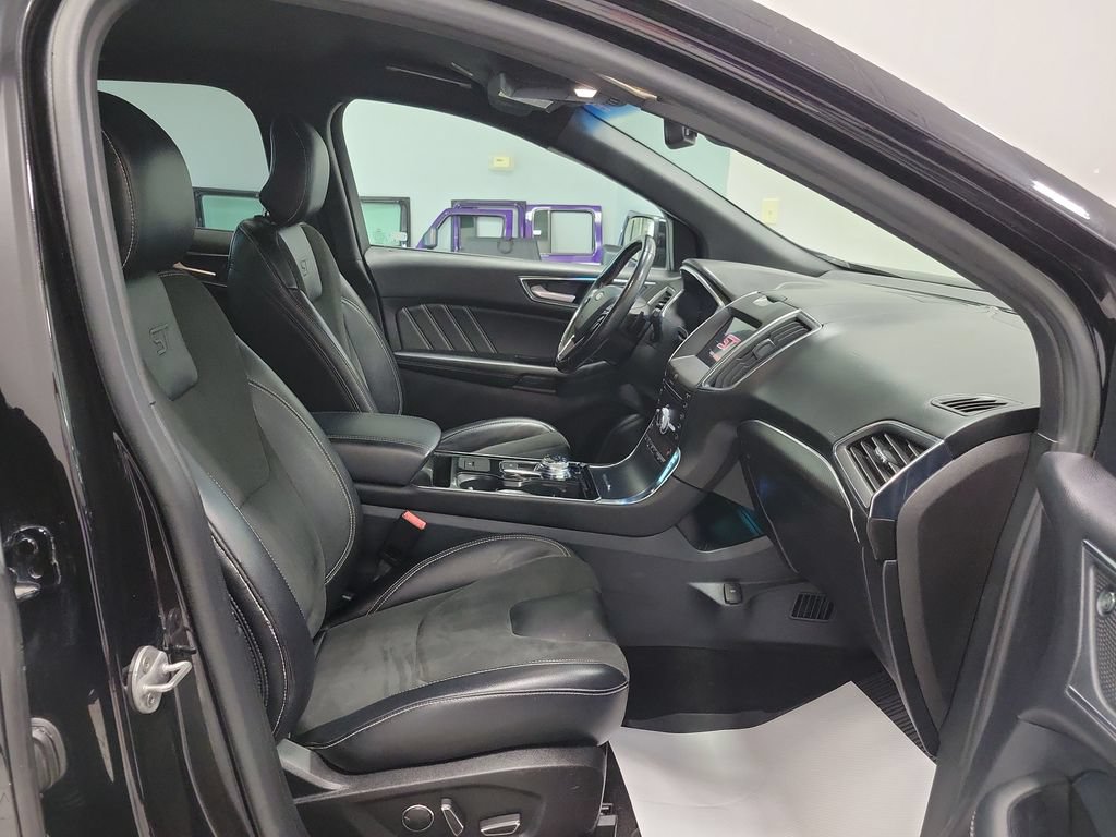 Used 2019 Ford Edge ST AWD/4WD image 20