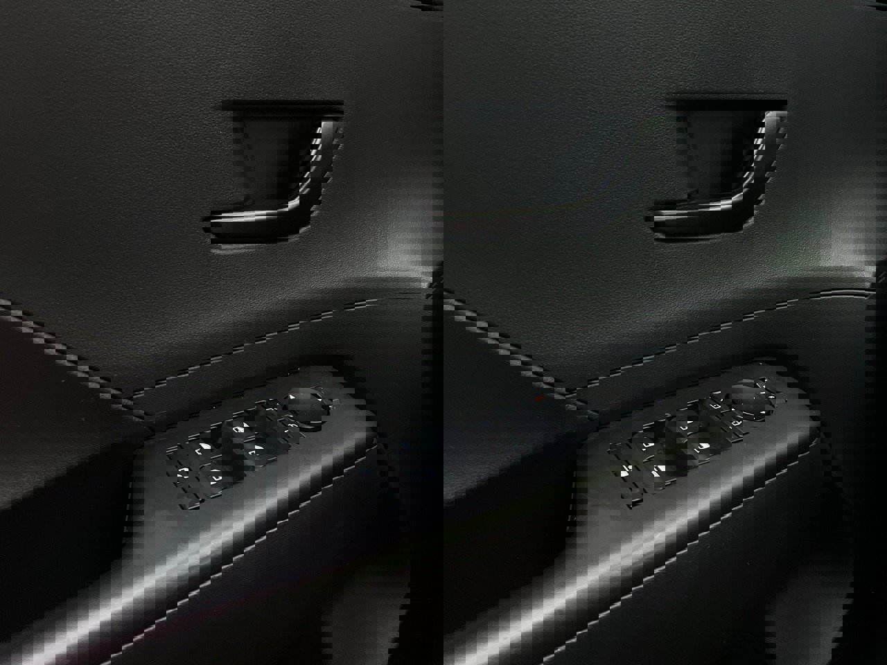 Used 2025 Hyundai Kona SEL image 20