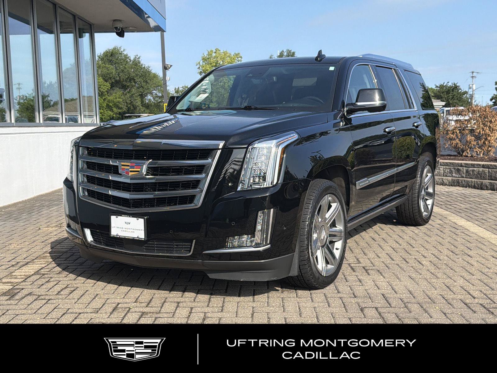 Used 2020 Cadillac Escalade Premium Luxury AWD/4WD image 1