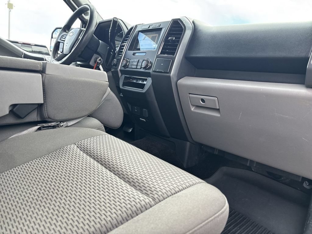 Used 2018 Ford F150 XLT AWD/4WD image 31