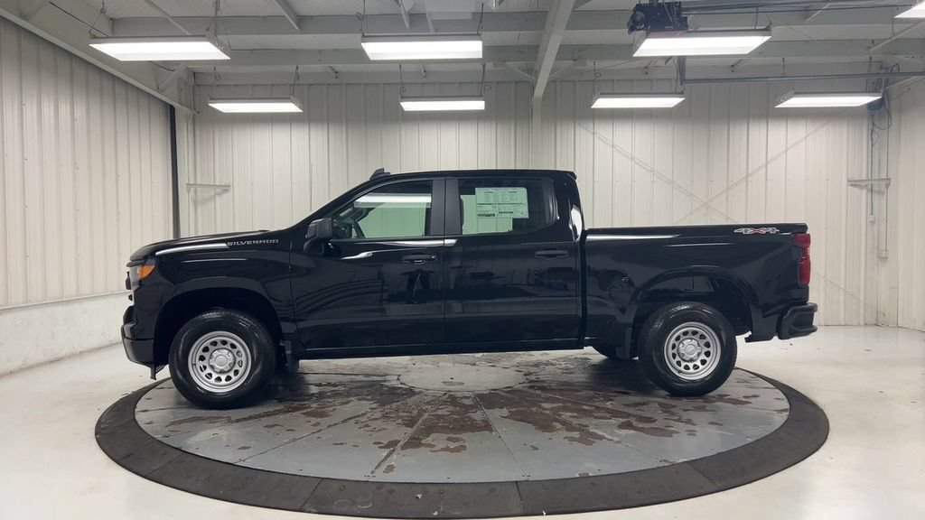 New 2026 Chevrolet Silverado 1500 W/T w/ Trailering Package AWD/4WD image 5