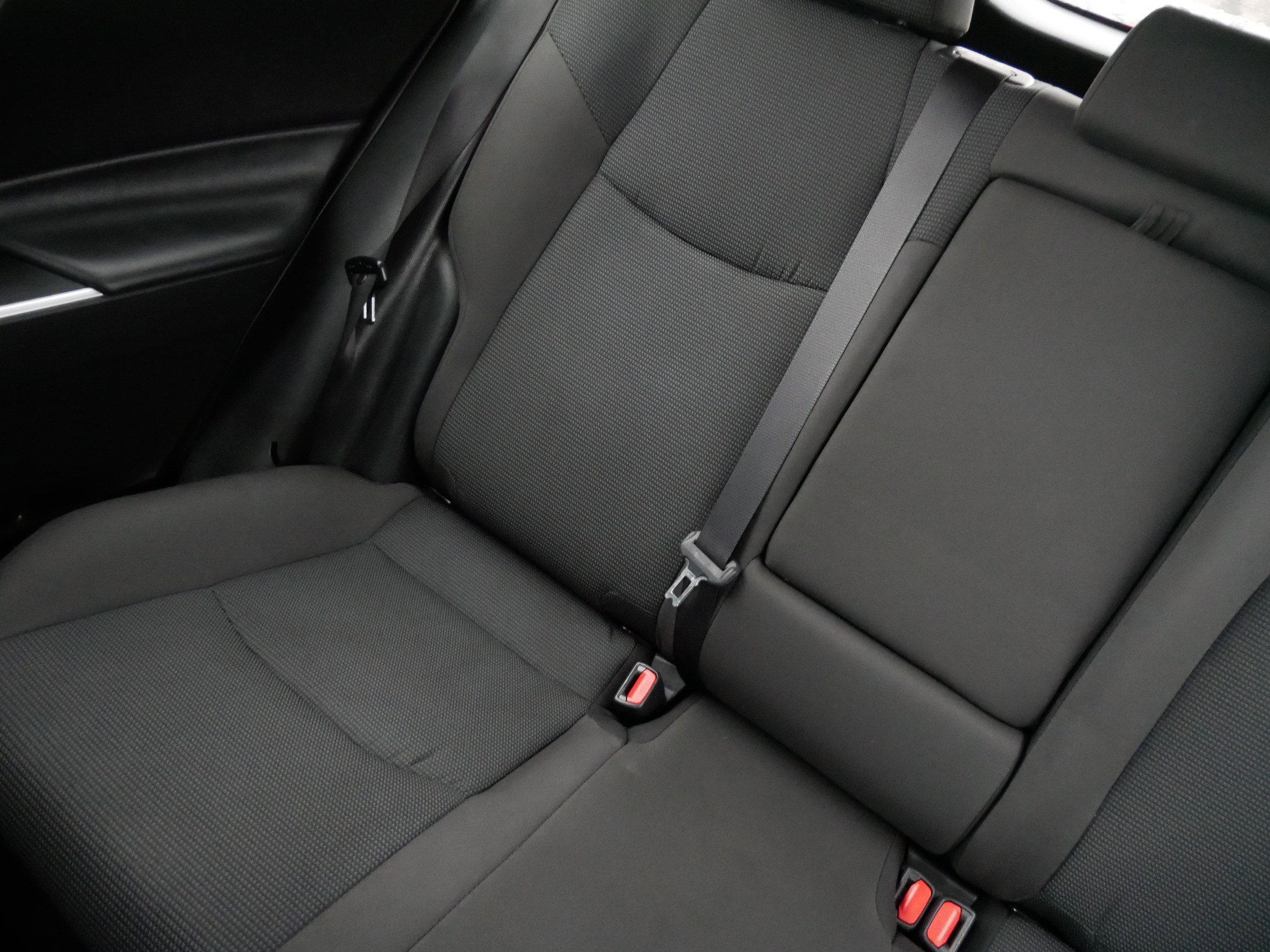 Used 2025 Toyota RAV4 LE image 12