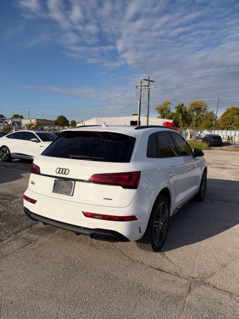 Used 2023 Audi Q5 e Premium Plus AWD/4WD image 6