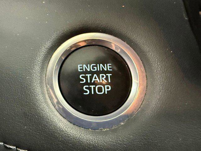 Certified 2024 Toyota Highlander XSE image 25