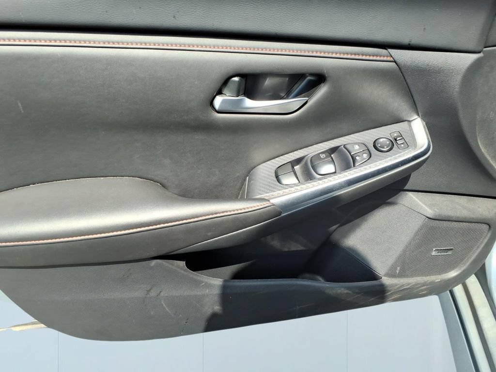 Used 2024 Nissan Sentra SR w/ SR Premium Package FWD image 14