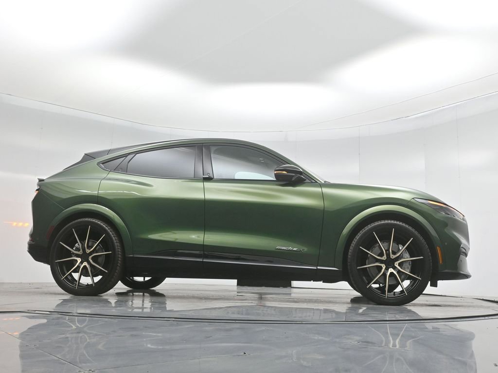 New 2024 Ford Mustang Mach-E Premium image 48