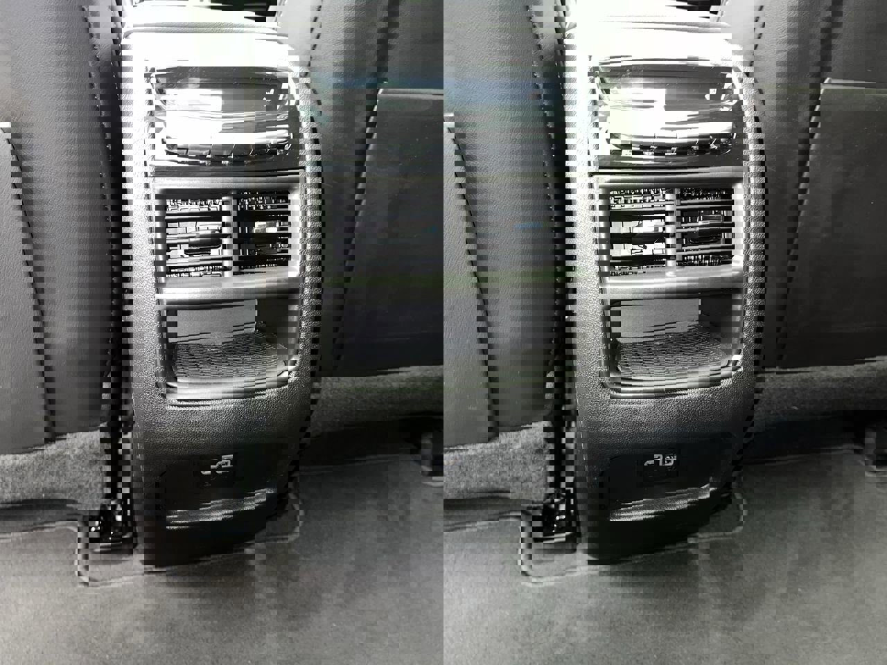 Certified 2025 Cadillac XT5 Premium Luxury image 14