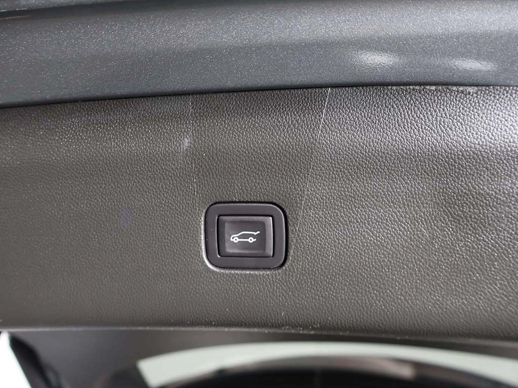 Used 2023 Buick Enclave Essence w/ Experience Buick Package AWD/4WD image 22