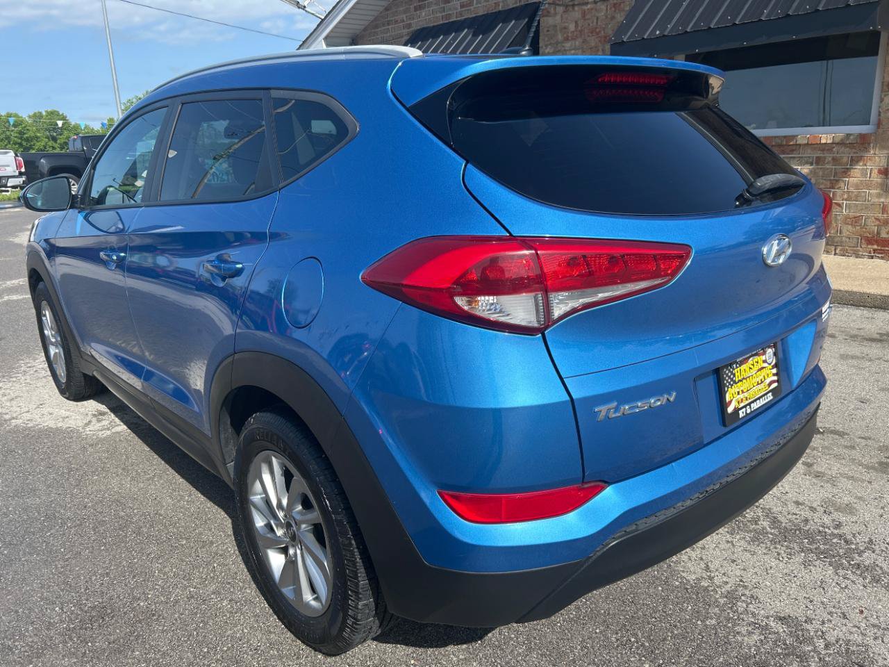 Used 2016 Hyundai Tucson SE w/ Option Group 02 AWD/4WD image 9